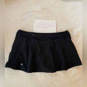 Lululemon black pace rival skirt size 12
